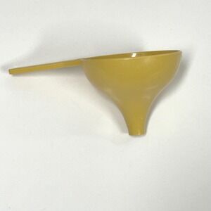 Vintage Tupperware Funnel yellow 1227-4 Hershey Kiss Style